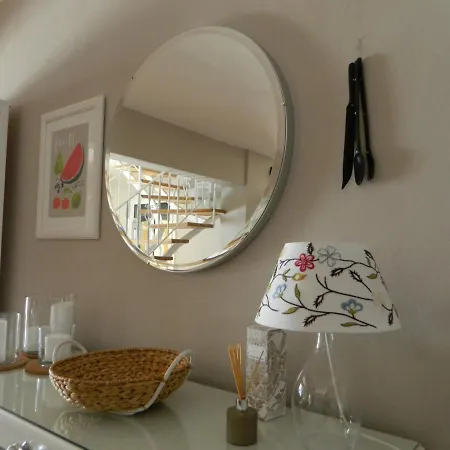 Willa Athena Ermioni