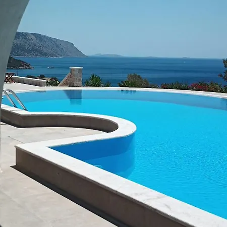 Athena Эрмиони