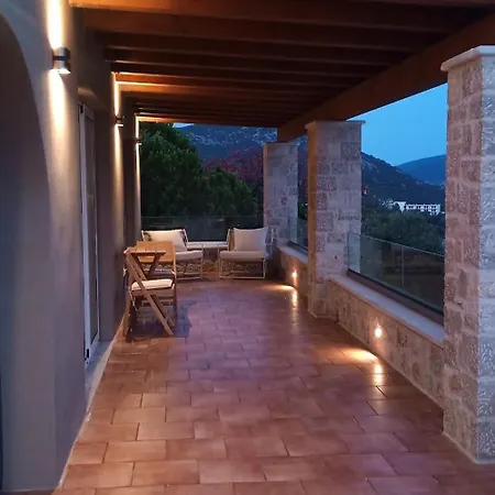 Athena Villa Ermioni