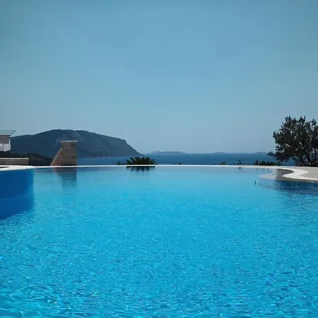 Villa Athena *
