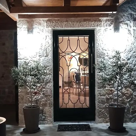 Villa Athena *