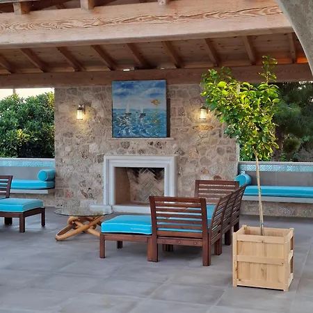 Athena Villa