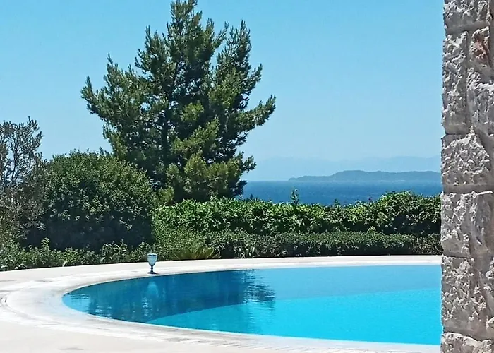 Villa Athena Hermione